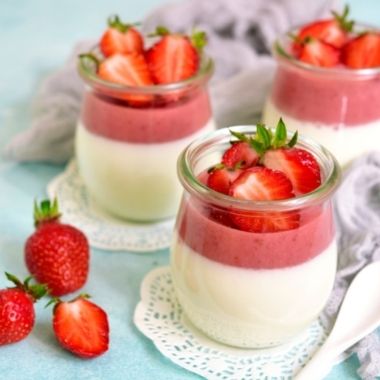 Panna cotta aux fraises