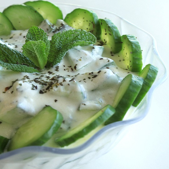 Cucumber and yogurt salad Recipe Marché Adonis